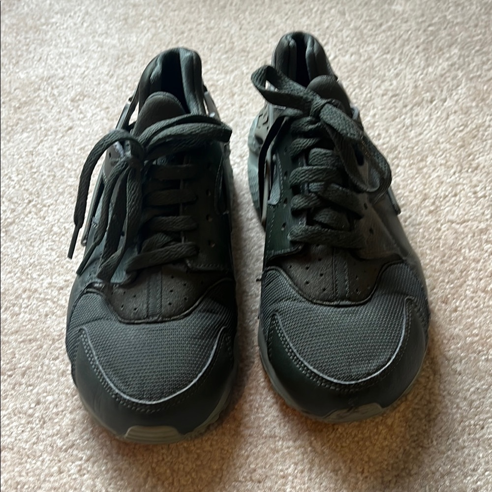 Unisex Hunter GreenAthletic Shoes